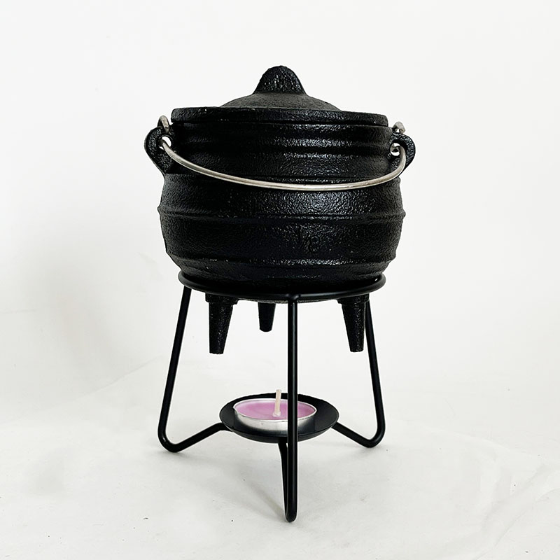 Dosa Pan Iron - Medium 1/8# Cast Iron Cauldron With